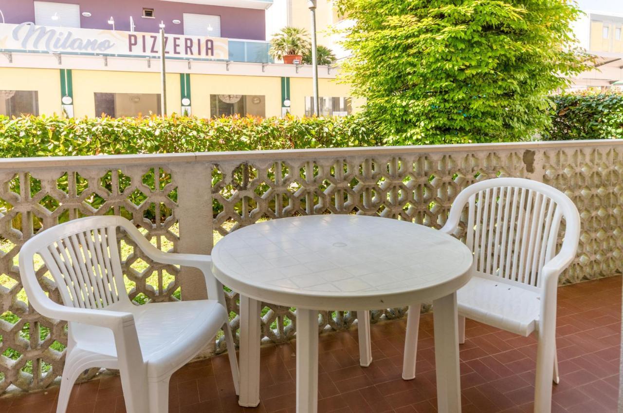Clara Vila Bibione Exterior foto