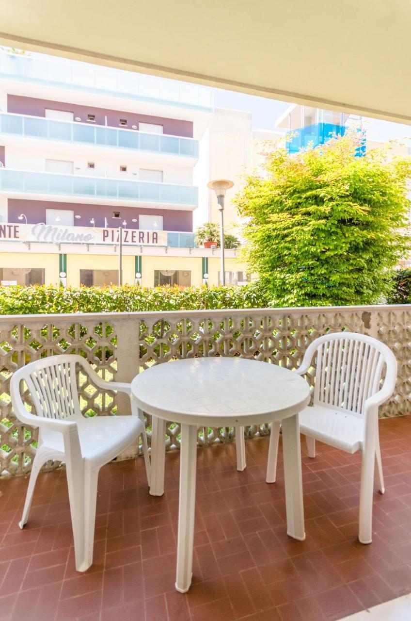 Clara Vila Bibione Exterior foto
